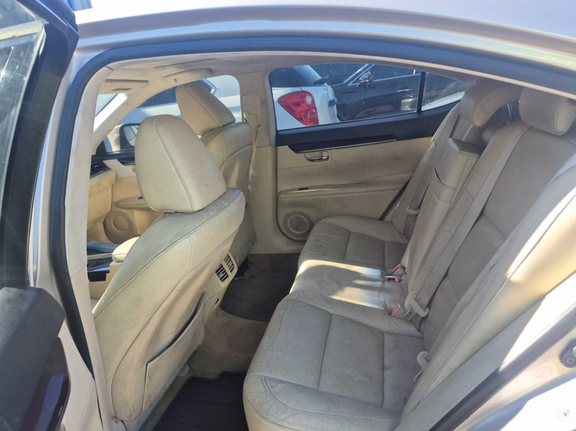 Car 3
